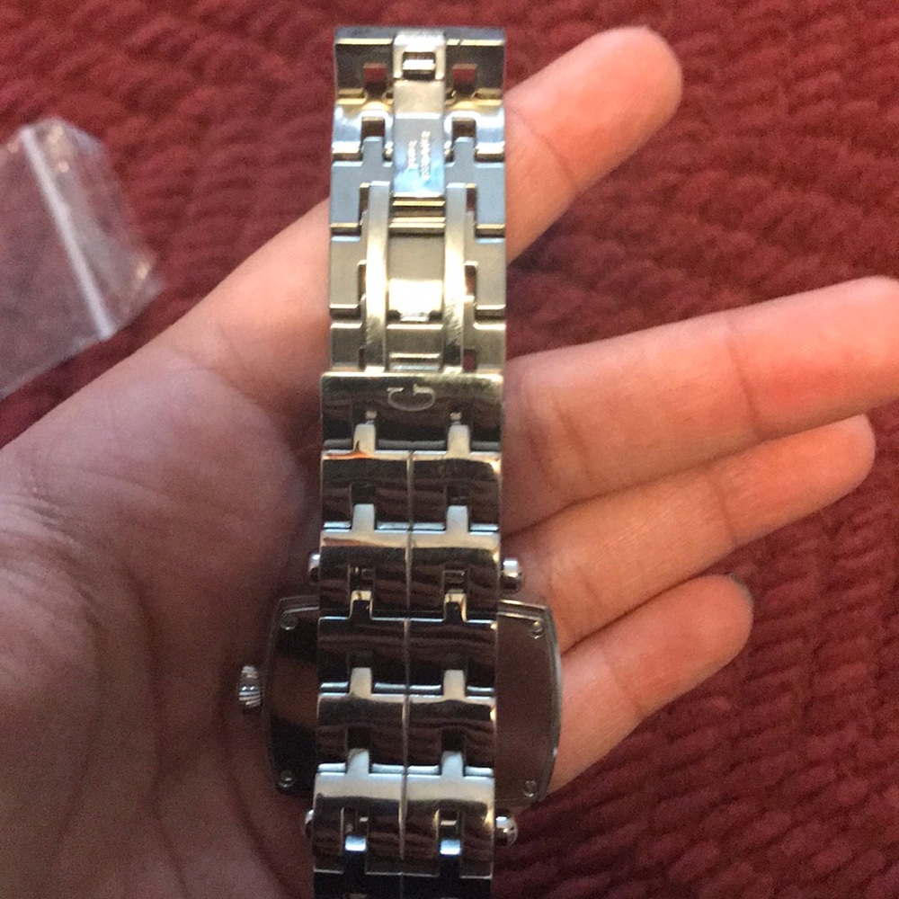 Guess watch with extra links - Picture 2 of 5